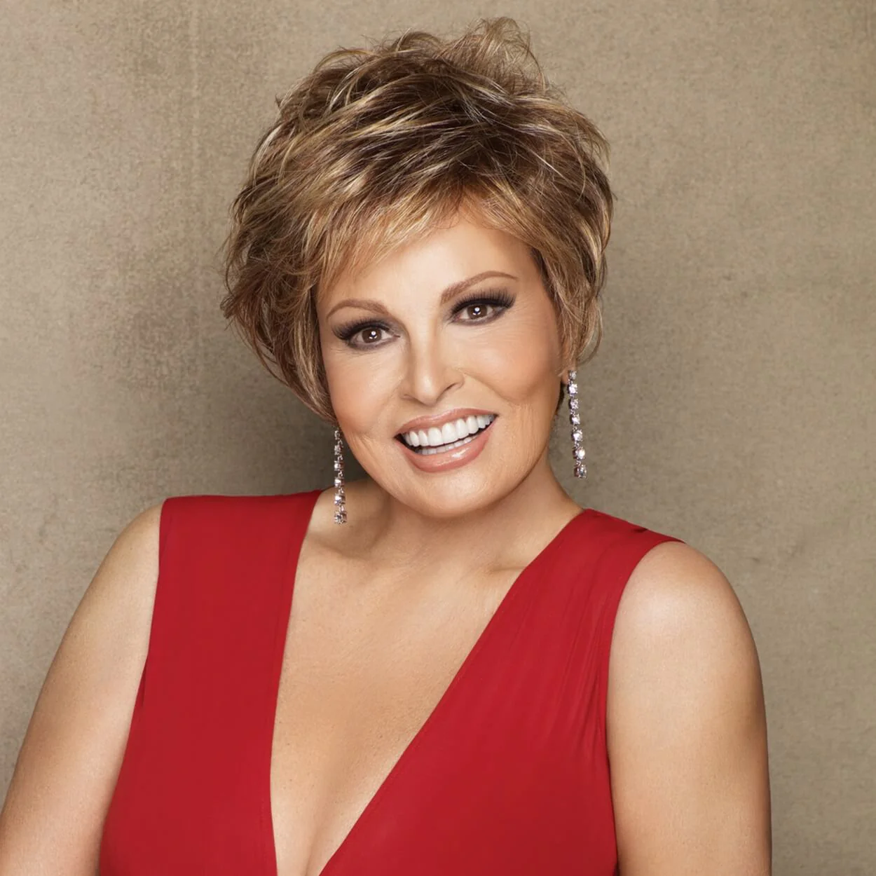 Cinch by Raquel Welch (Basic Cap Wig) - Image 2