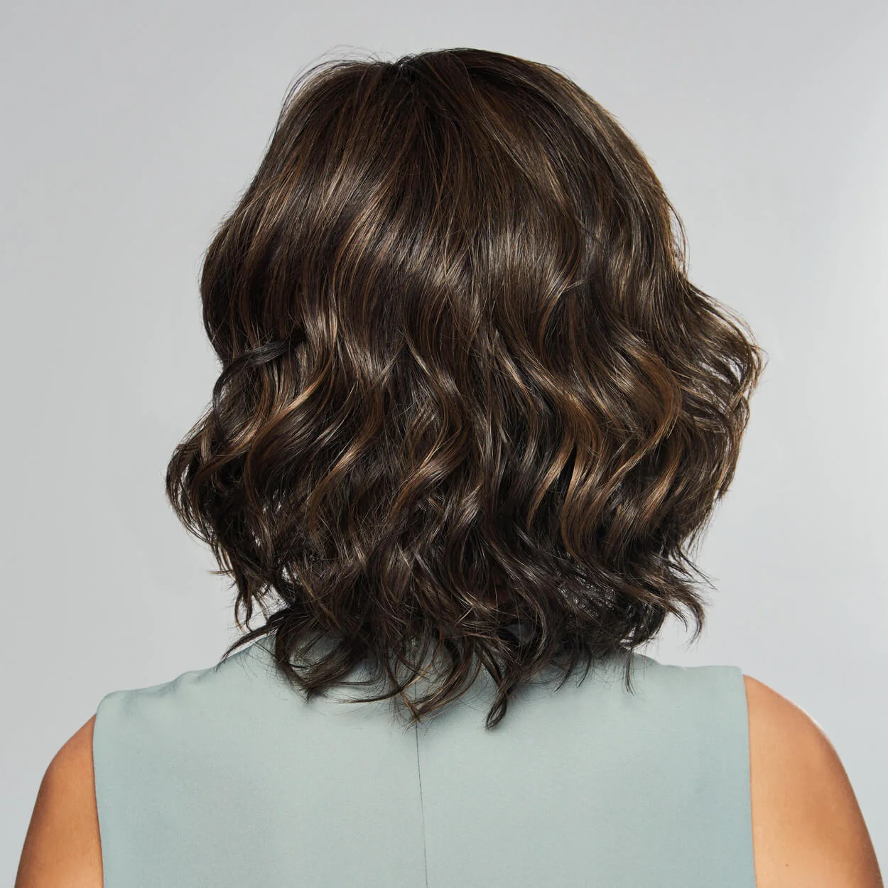 Editor's Pick Large by Raquel Welch (Large Size-Lace Front-Mono Top Wig) - Image 5
